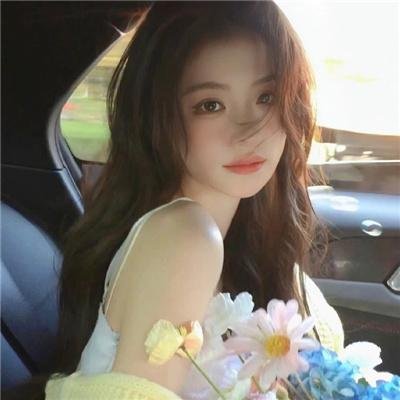驼背人与舞女